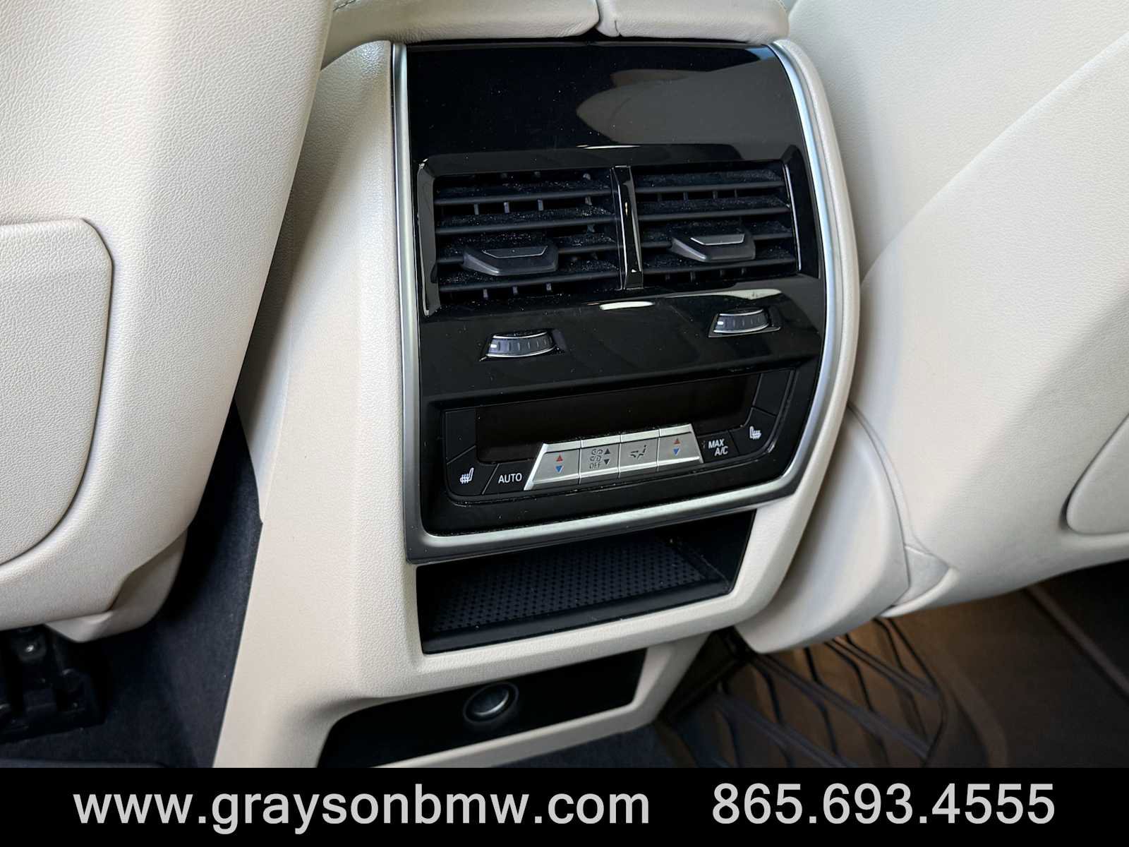 Used 2021 BMW X5 xDrive40i w/ Premium Package 3 image 32