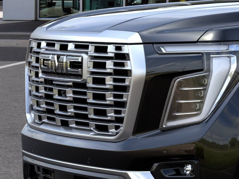 New 2026 GMC Yukon XL Denali w/ Sun & Power Step Package AWD/4WD image 13