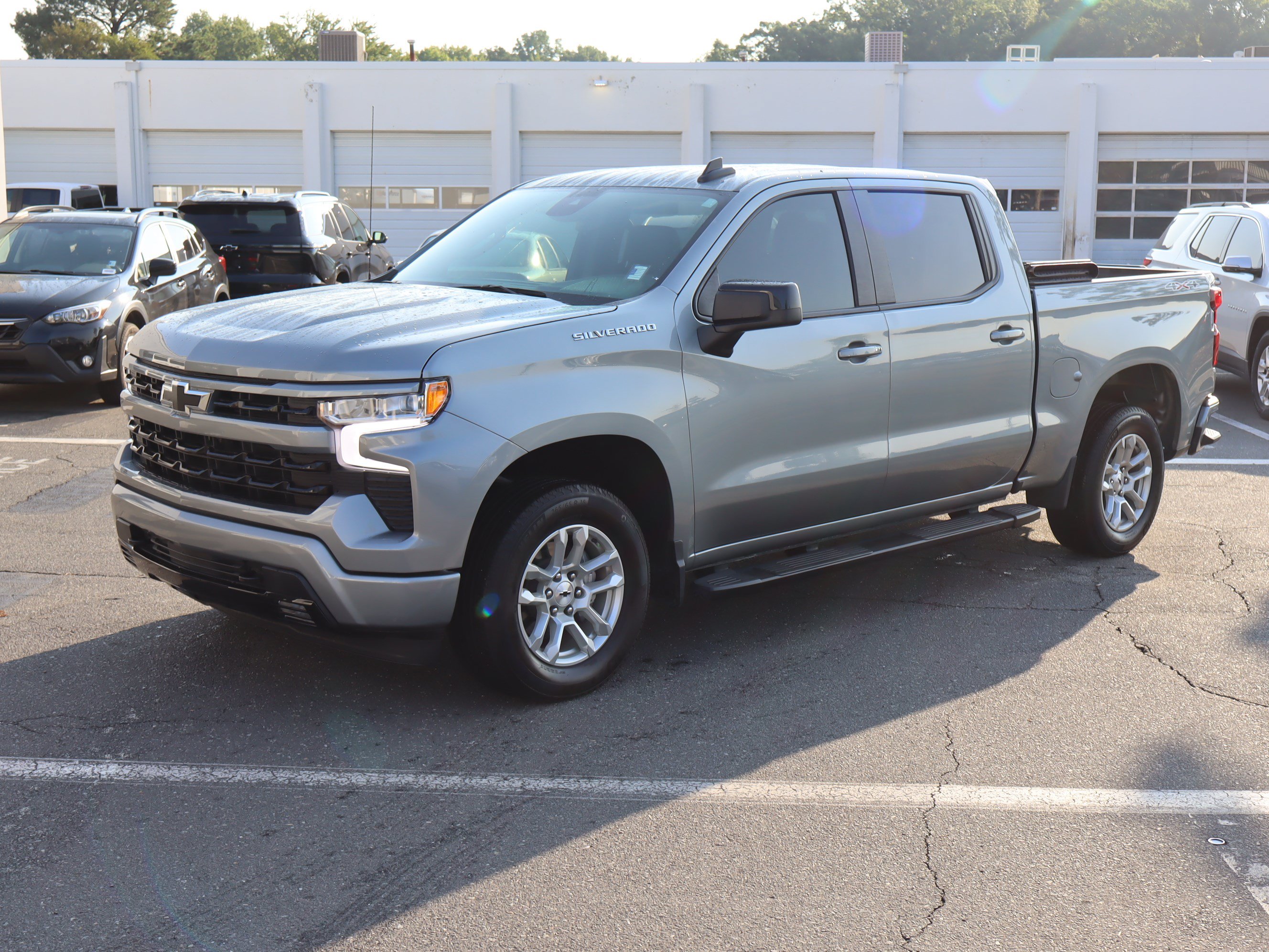 Used 2024 Chevrolet Silverado 1500 RST w/ Convenience Package II AWD/4WD image 5