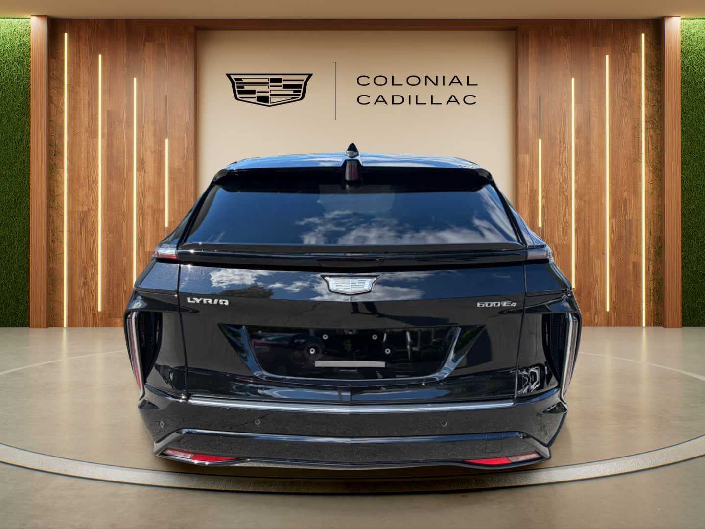 Used 2024 Cadillac Lyriq Sport AWD/4WD image 3