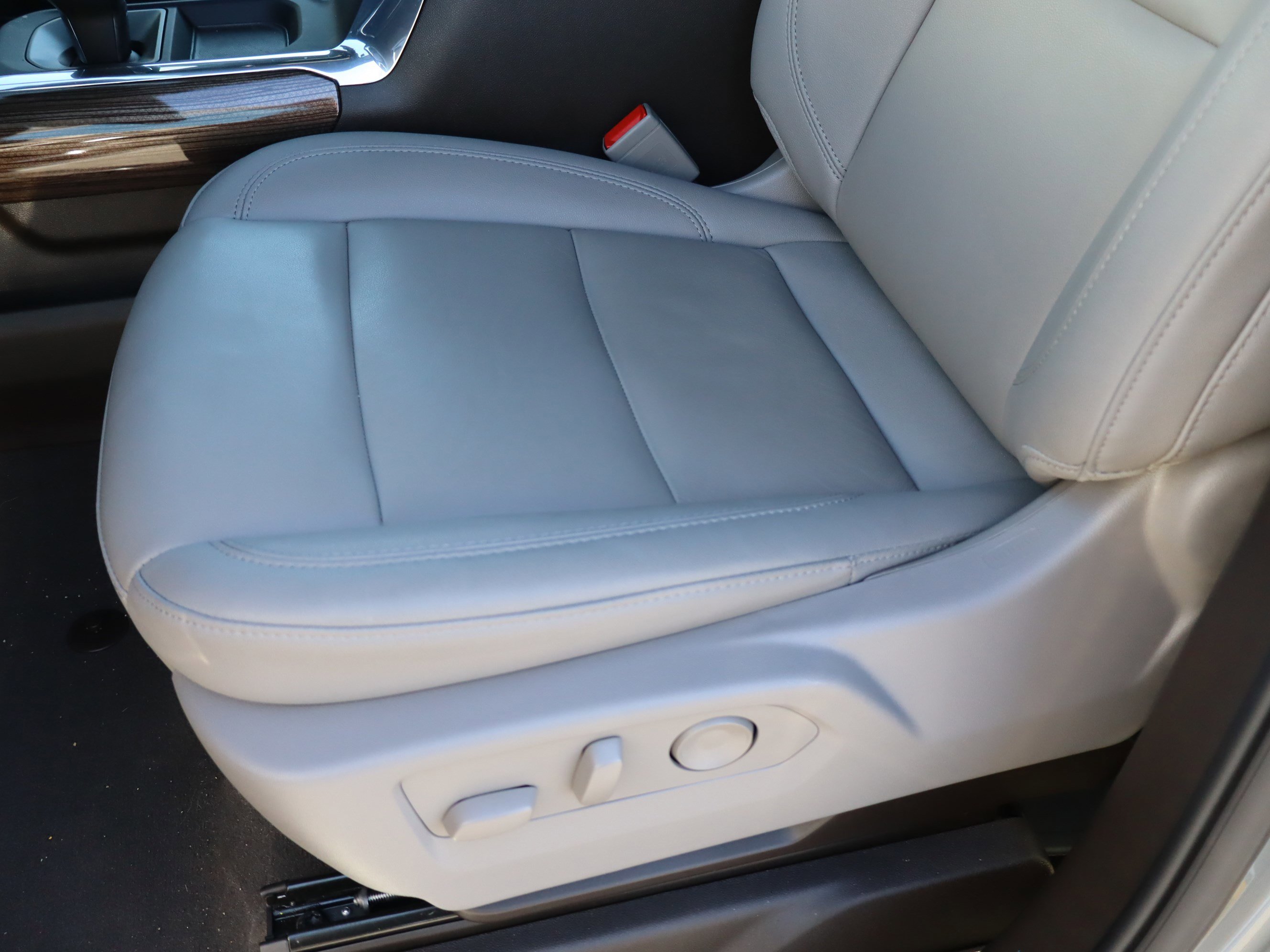 Used 2024 Chevrolet Silverado 1500 RST image 20