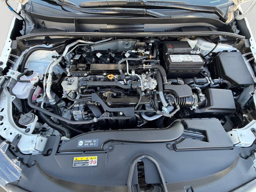 Used 2025 Toyota Corolla LE FWD image 9