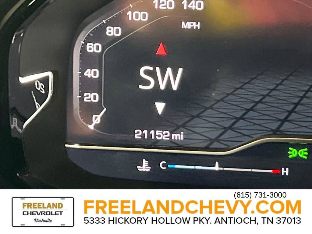 Used 2024 GMC Yukon Denali Ultimate image 16