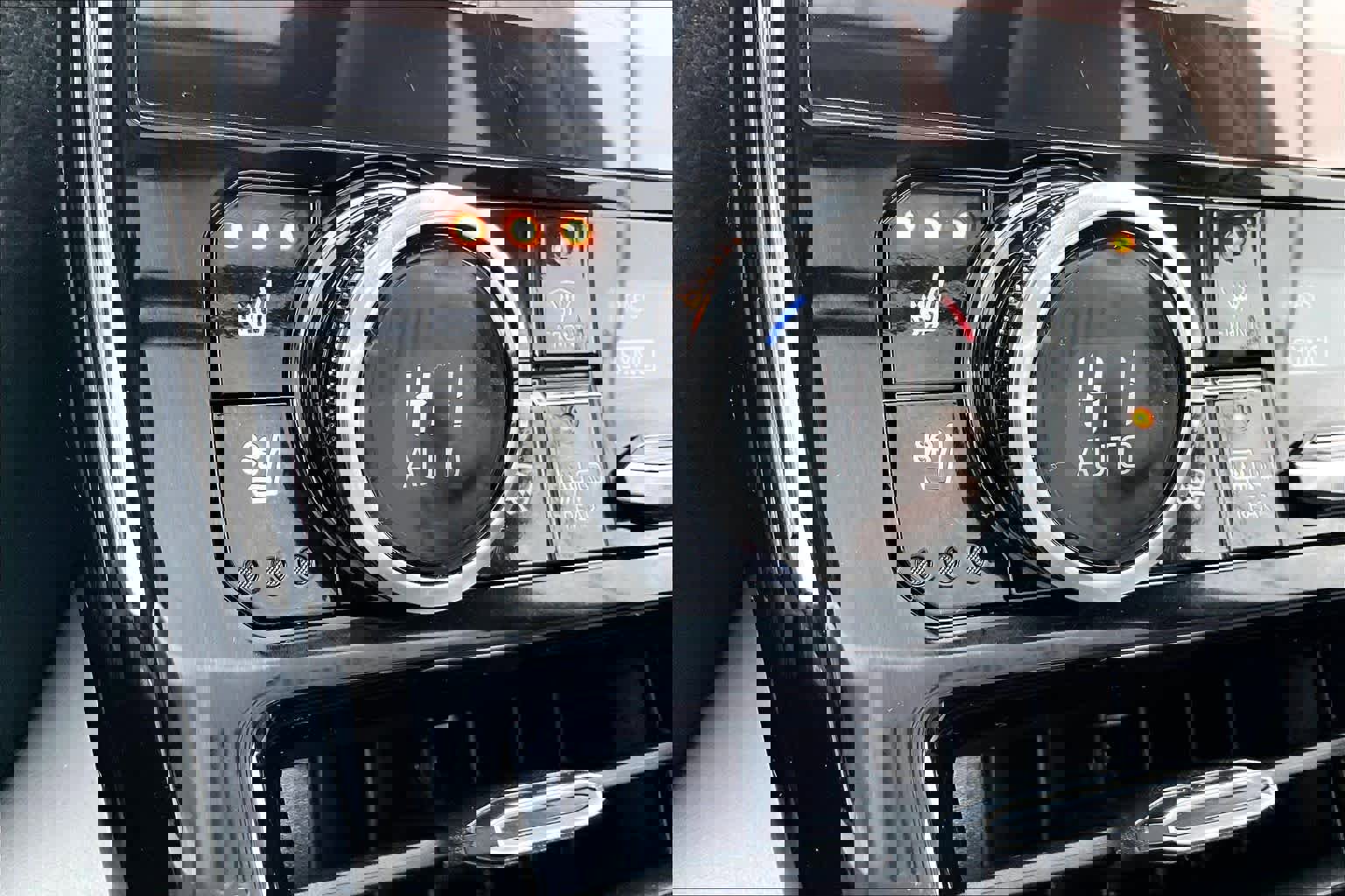 Used 2024 Toyota Highlander Platinum image 34