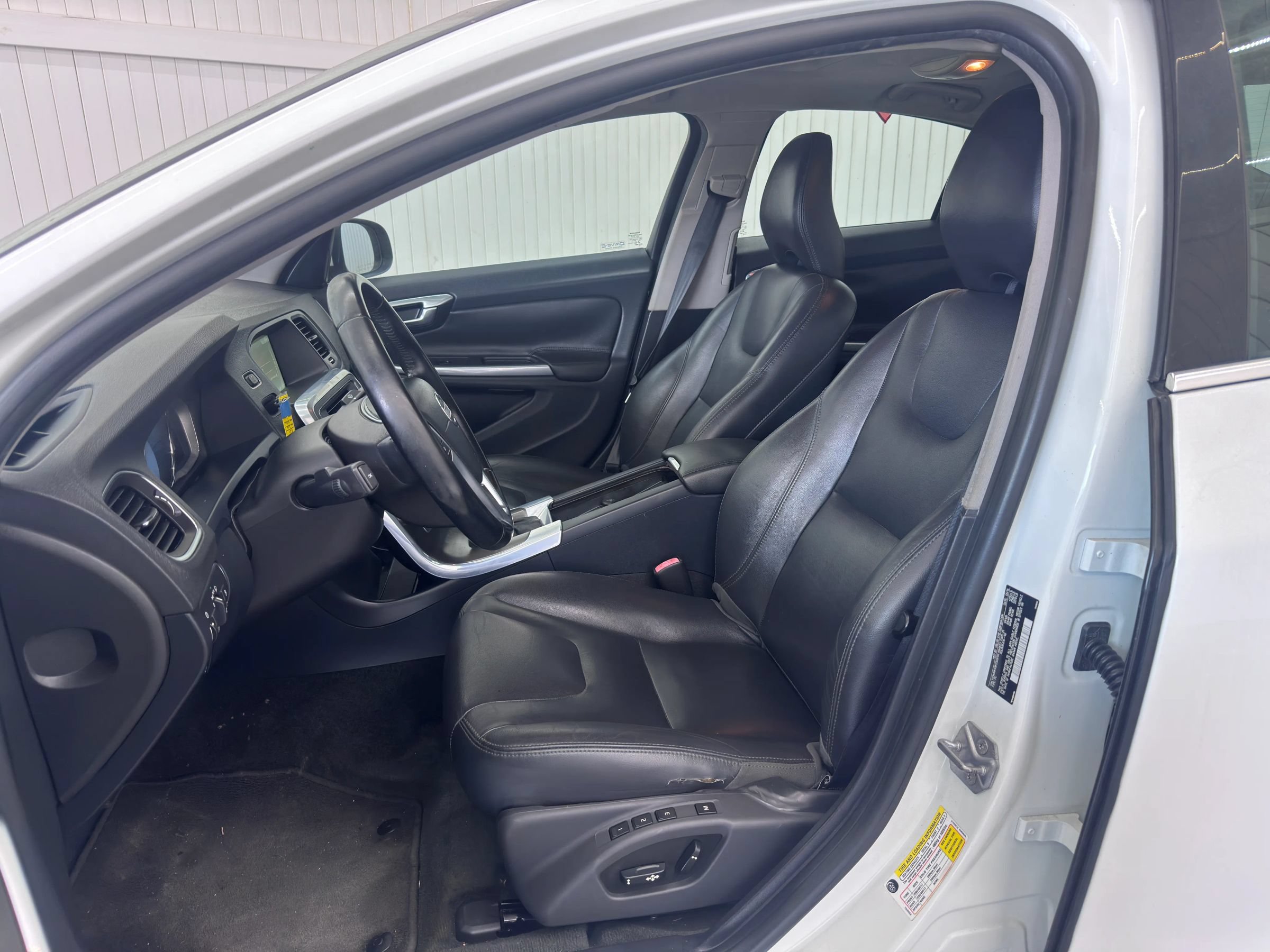Used 2015 Volvo S60 T5 Premier FWD image 9