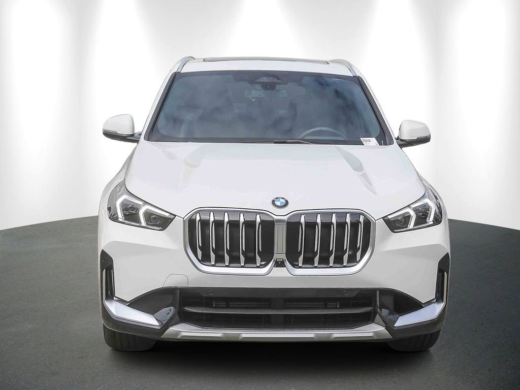 New 2026 BMW X1 xDrive28i w/ Technology Package AWD/4WD image 2