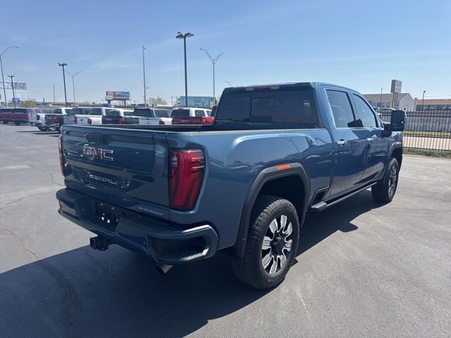 Used 2025 GMC Sierra 2500 Denali image 3