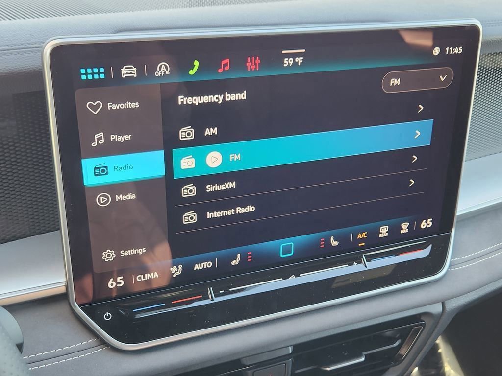 New 2026 Volkswagen Tiguan SE R-Line image 8