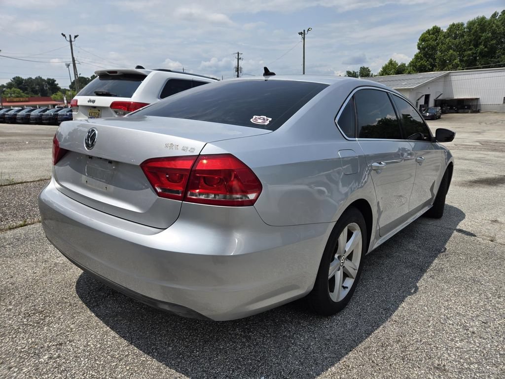 Used 2014 Volkswagen Passat 1.8T FWD image 2