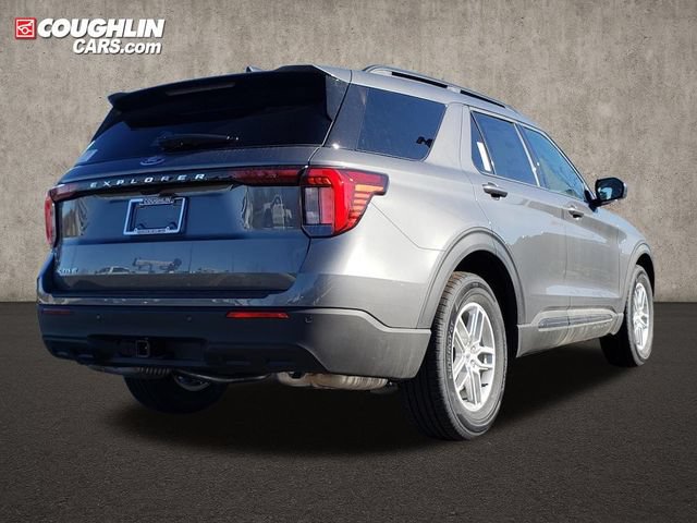 New 2026 Ford Explorer Active RWD image 10