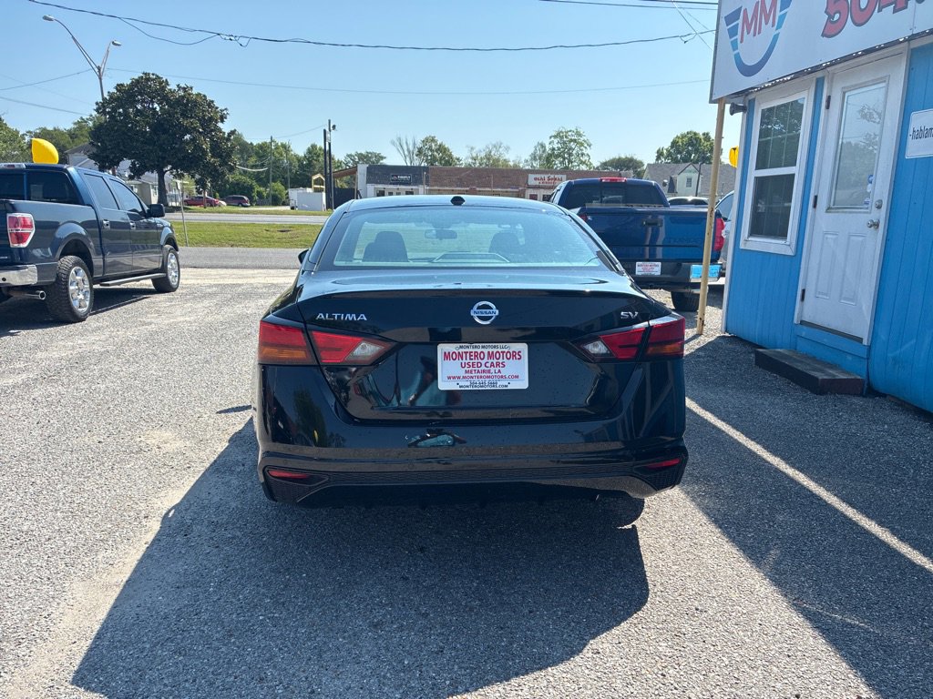 Used 2022 Nissan Altima 2.5 SV FWD image 4