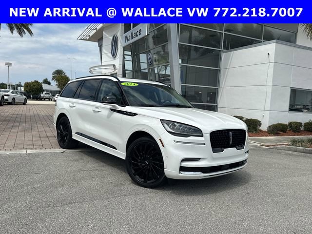 Used 2024 Lincoln Aviator Reserve w/ Equipment Group 201A image 1