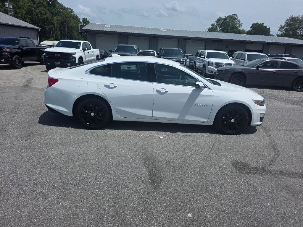 Used 2023 Chevrolet Malibu LT FWD image 4