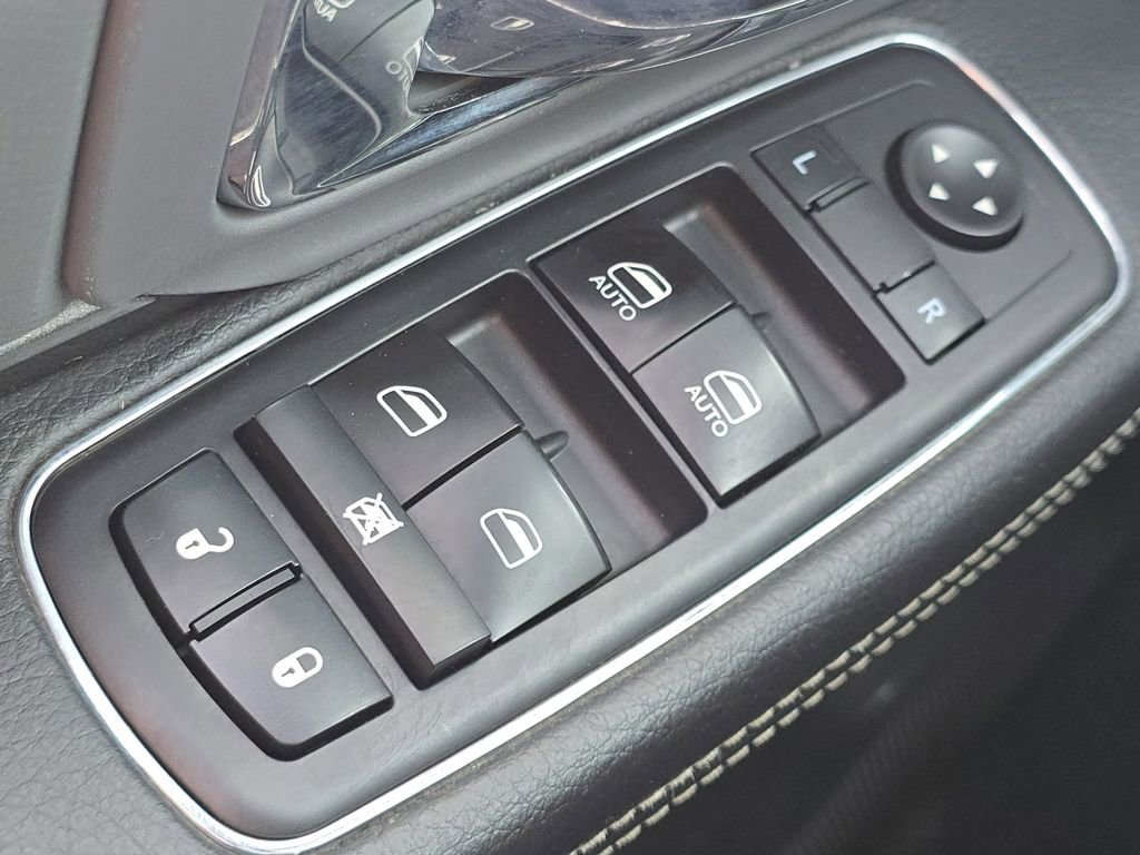 Used 2018 RAM 2500 Power Wagon w/ Leather & Luxury Group image 25