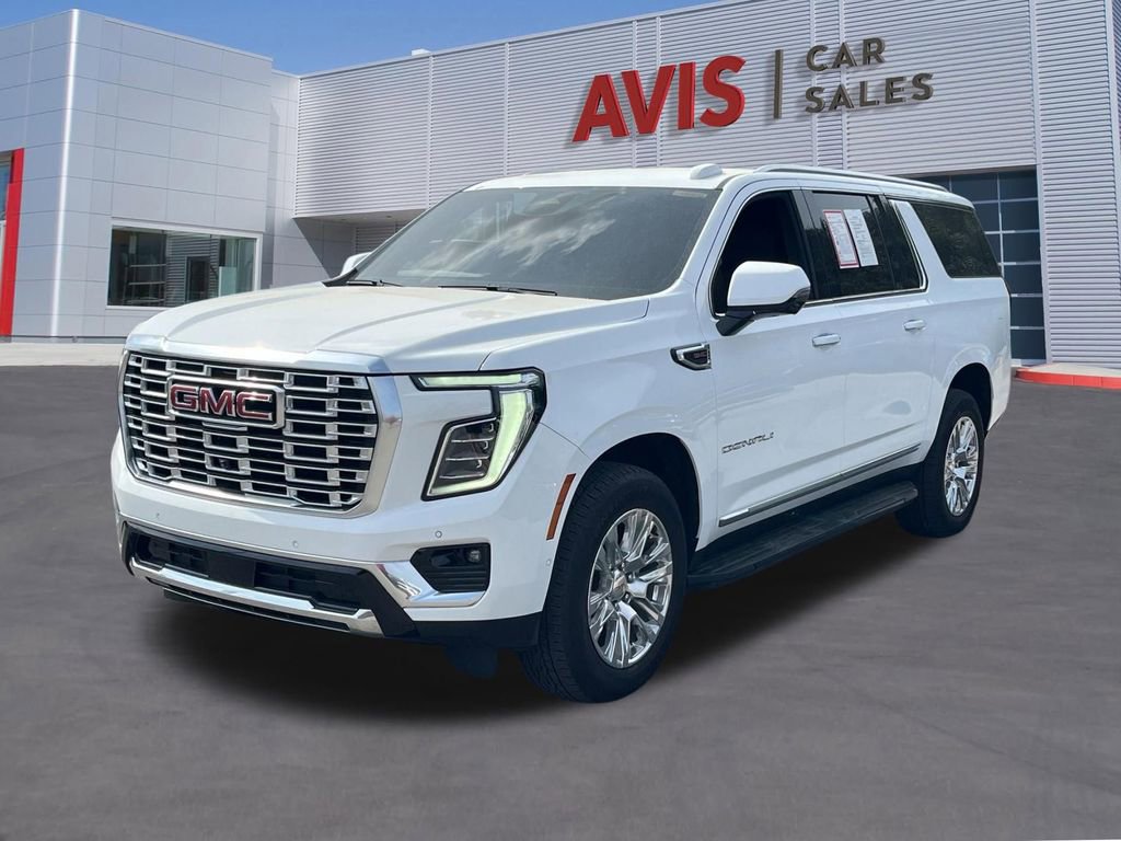 Used 2025 GMC Yukon XL Denali image 11