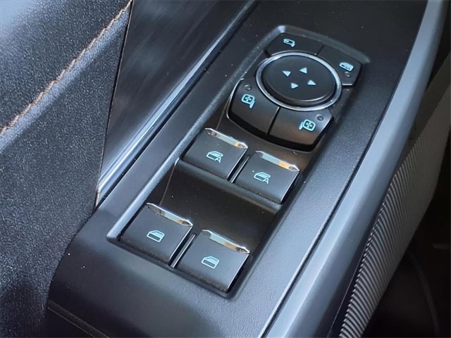 Used 2024 Ford F150 Lariat w/ FX4 Off-Road Package image 19