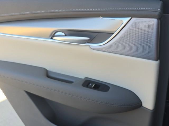 New 2026 Cadillac XT5 Premium Luxury w/ LPO, Floor Liner Package FWD image 22