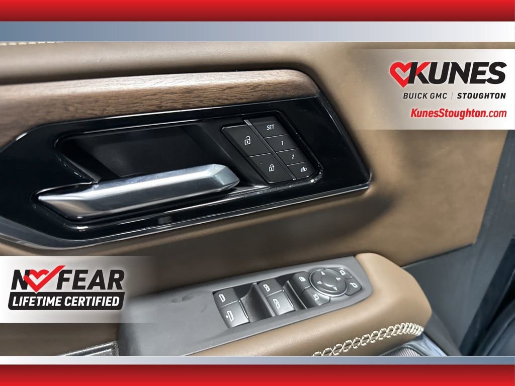 Used 2025 GMC Yukon XL Denali Ultimate image 21
