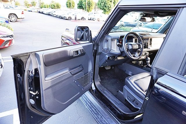 Used 2025 Ford Bronco Outer Banks image 36