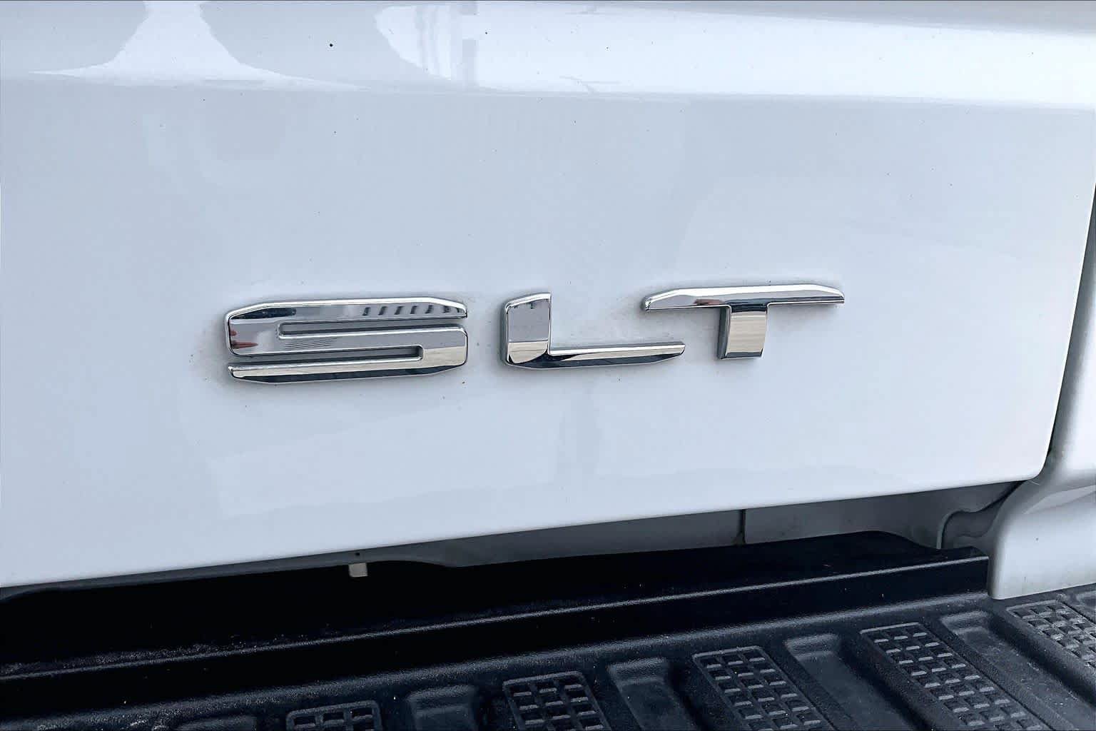 Used 2023 GMC Sierra 1500 AT4X w/ AT4X AEV Edition AWD/4WD image 10