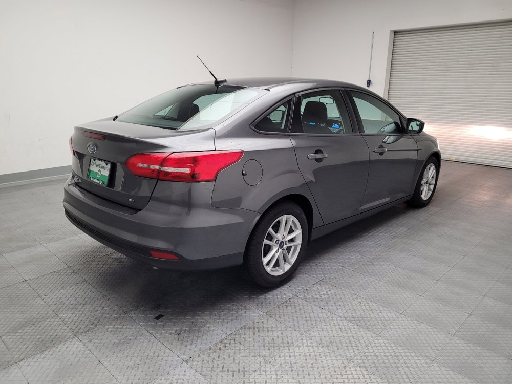 Used 2018 Ford Focus SE image 9