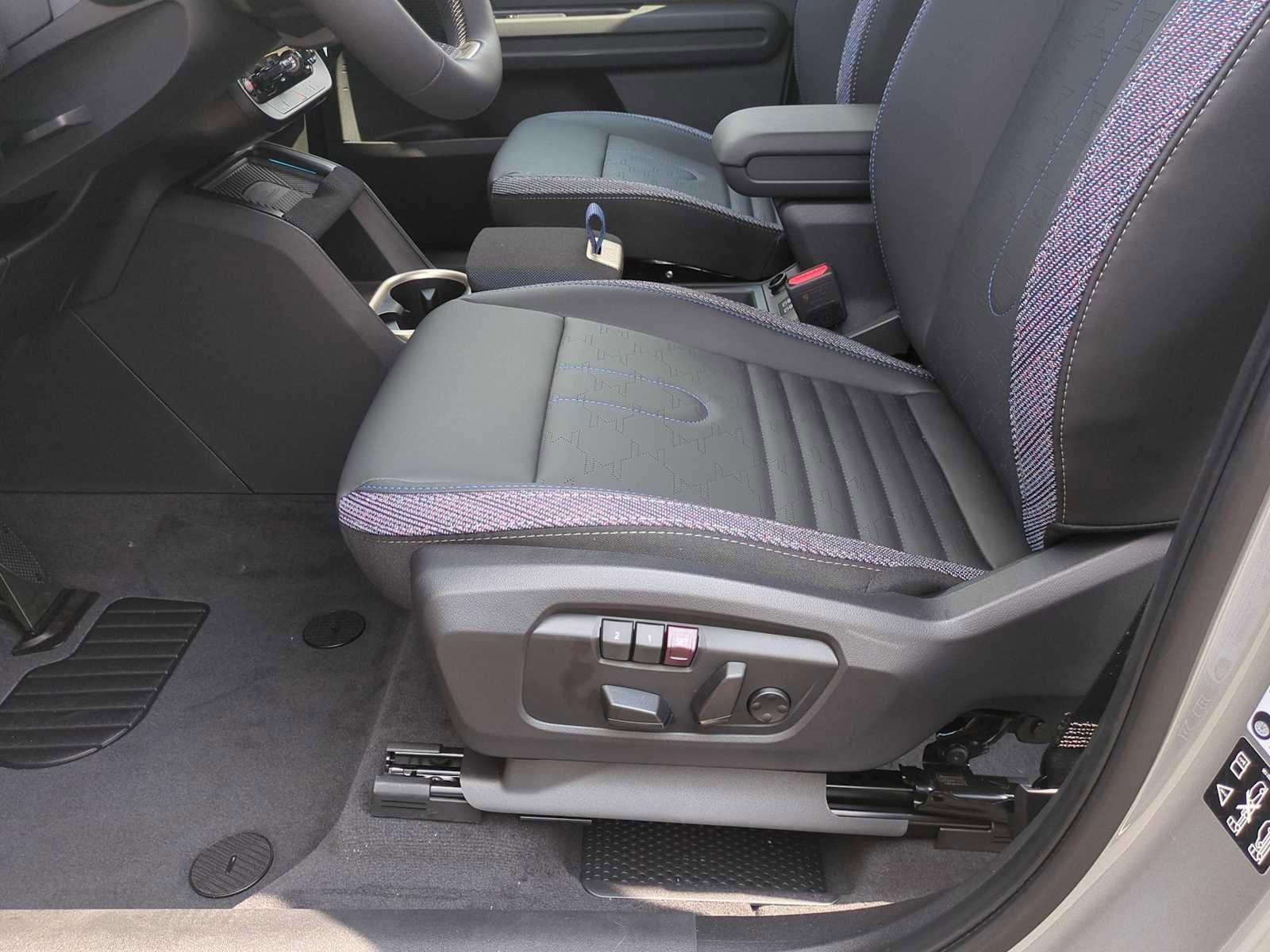 New 2025 MINI Cooper Countryman S image 16