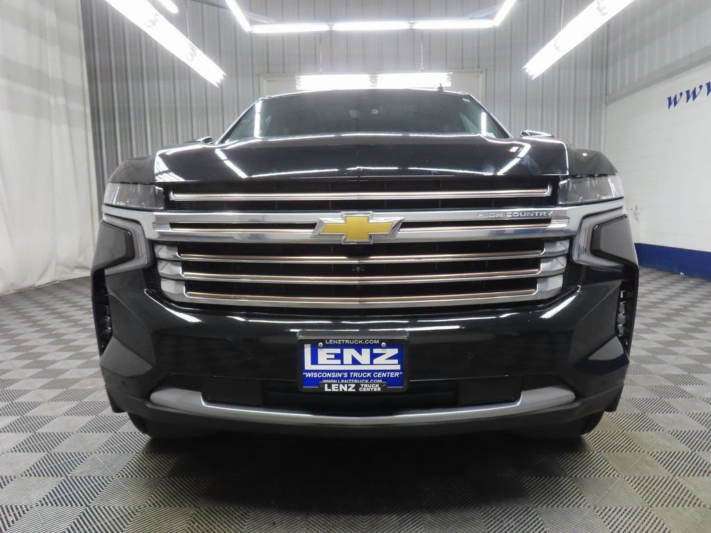 Used 2024 Chevrolet Suburban High Country AWD/4WD image 43