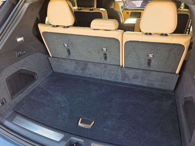 New 2025 Cadillac Escalade IQ Luxury 2 image 21