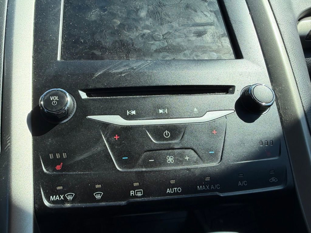 Used 2014 Ford Fusion SE w/ Equipment Group 202A image 21