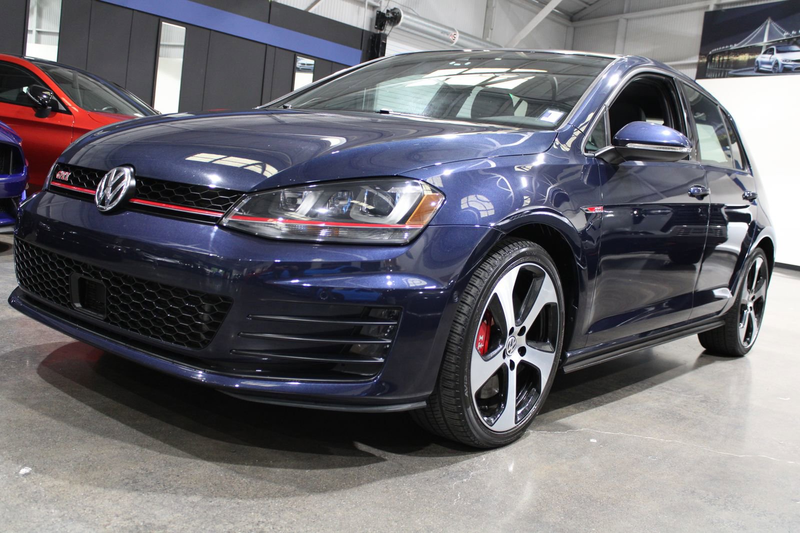 Used 2016 Volkswagen GTI SE FWD image 5