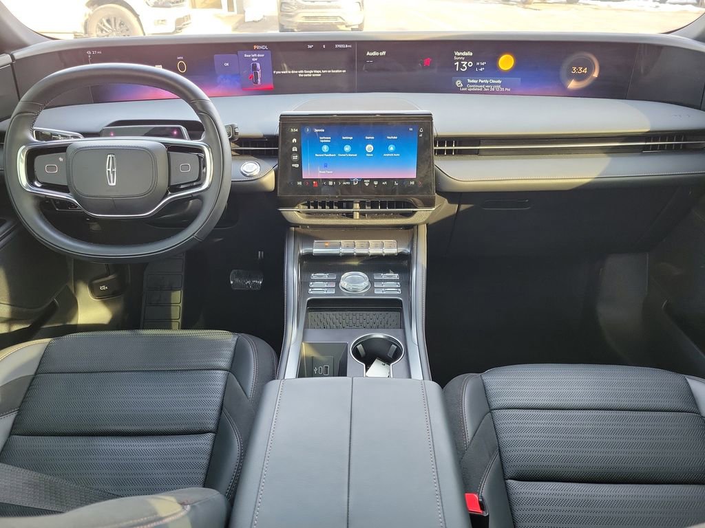 Certified 2024 Lincoln Nautilus Reserve w/ Equipment Group 202A image 11