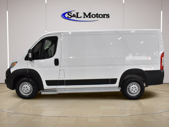 Used 2025 RAM ProMaster 2500 w/ U-Haul Equipment Group FWD image 4