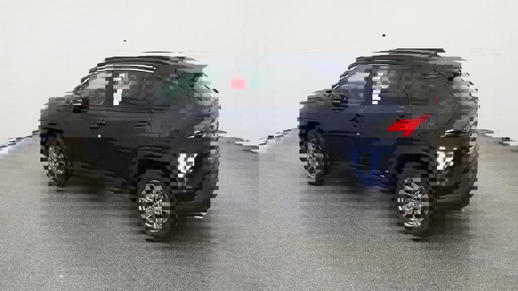 New 2025 Toyota RAV4 XLE w/ Convenience Package image 4