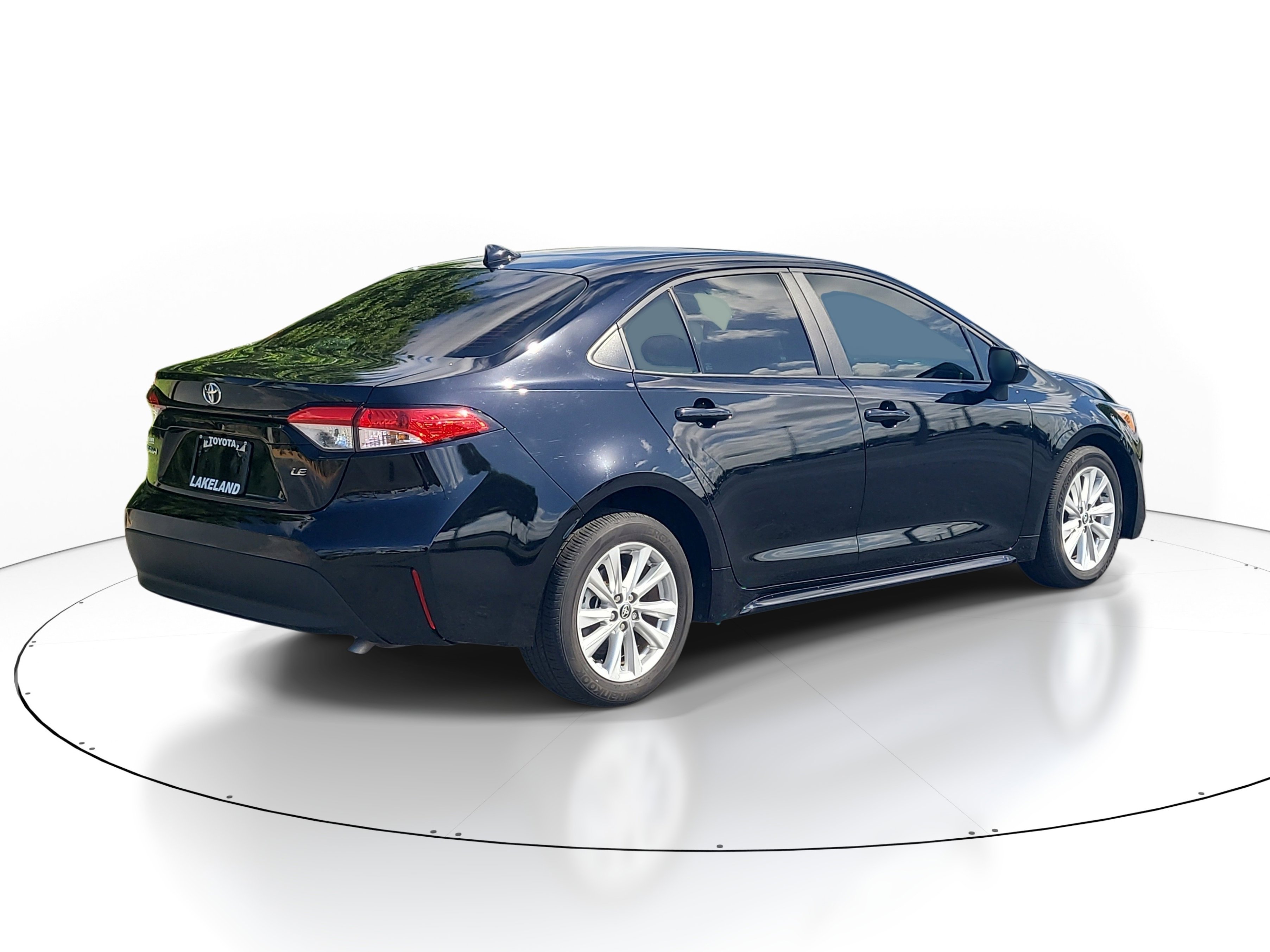 Certified 2025 Toyota Corolla LE w/ LE Premium Package image 7