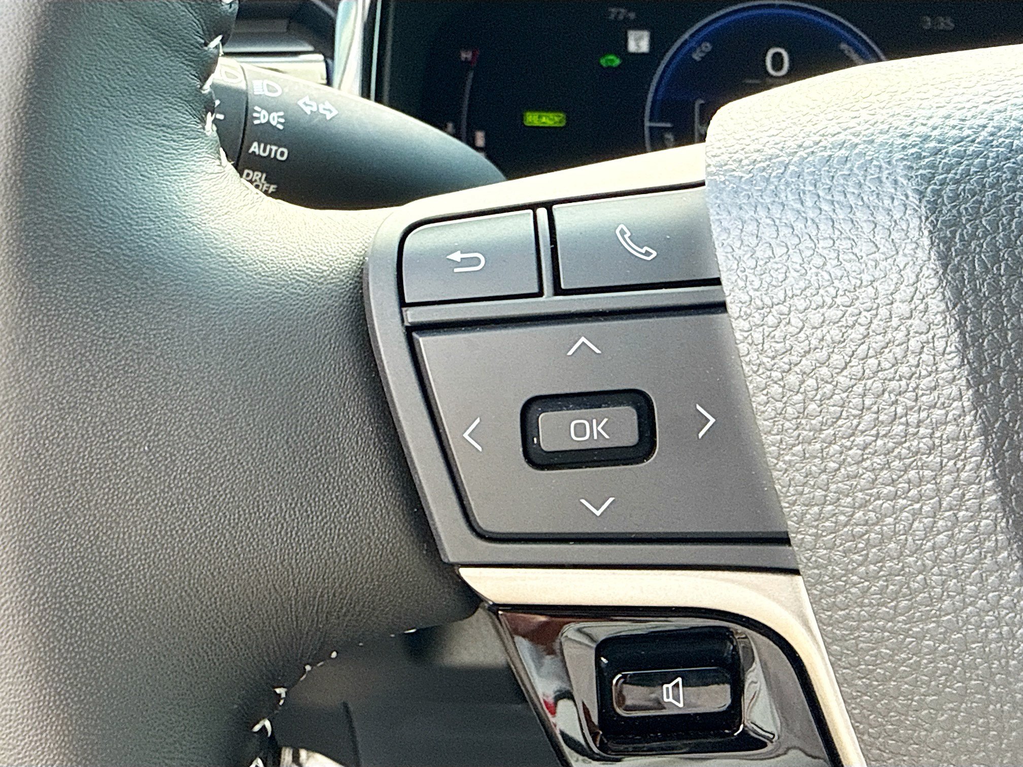 Used 2026 Toyota Camry SE w/ Multimedia Upgrade Package FWD image 36