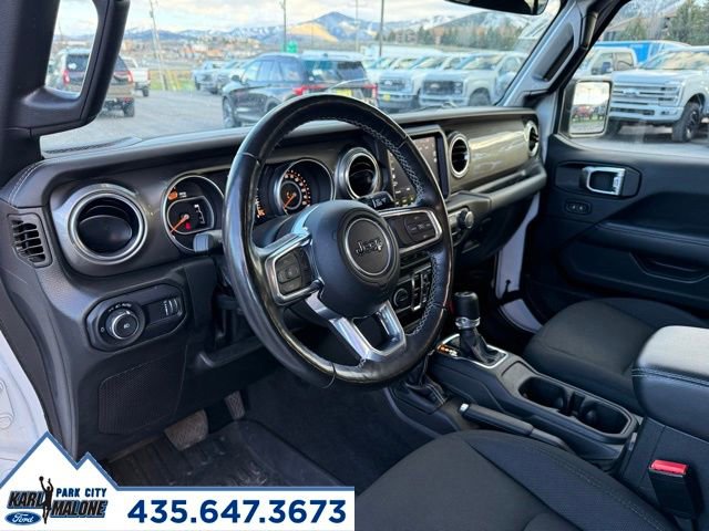 Used 2023 Jeep Wrangler Sahara w/ Cold Weather Group image 15