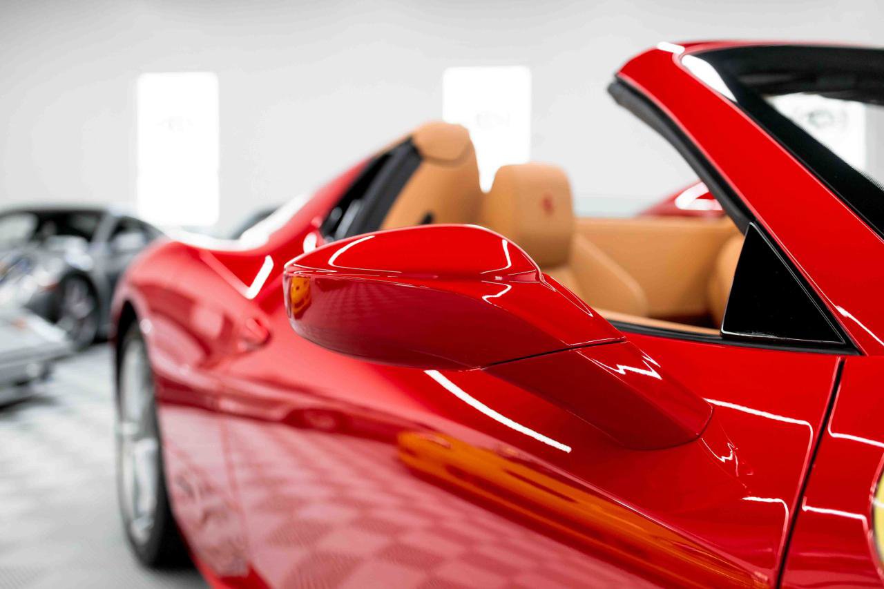 Used 2013 Ferrari 458 Spider RWD image 23