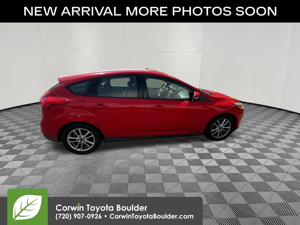 Used 2015 Ford Focus SE FWD image 10