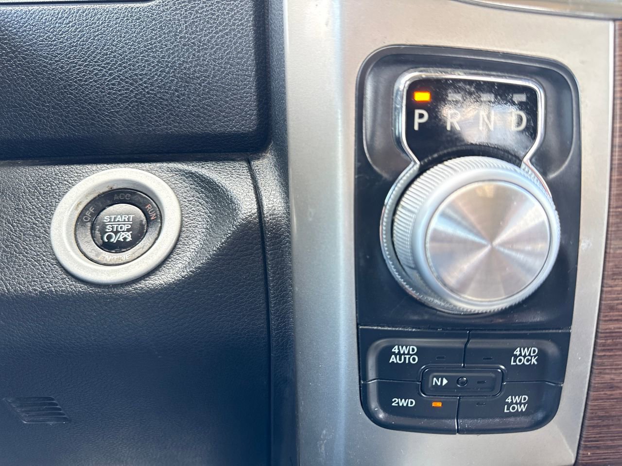 Used 2016 RAM 1500 Laramie w/ Convenience Group image 18