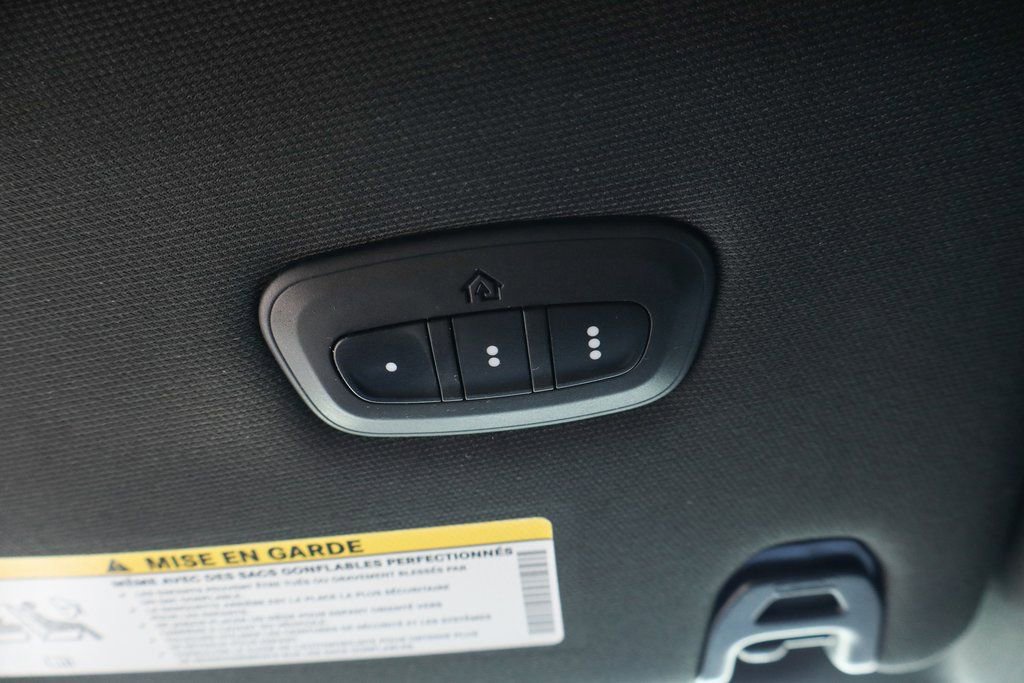 Used 2020 RAM 2500 Laramie w/ Night Edition image 27