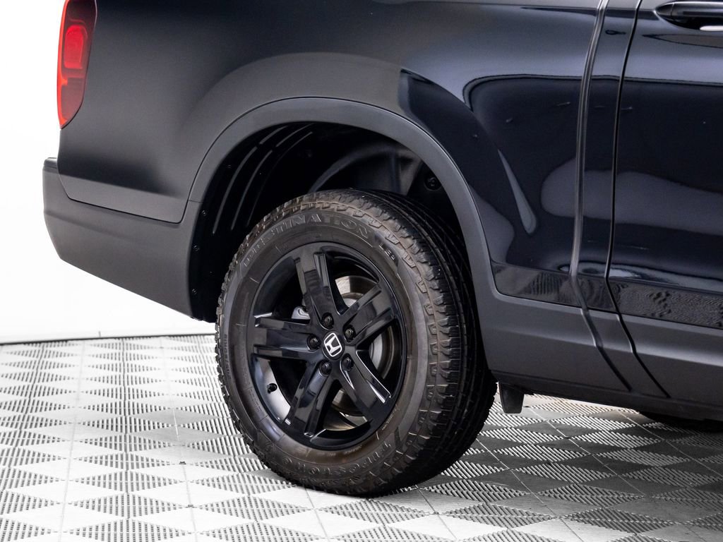 Used 2023 Honda Ridgeline Black Edition image 32