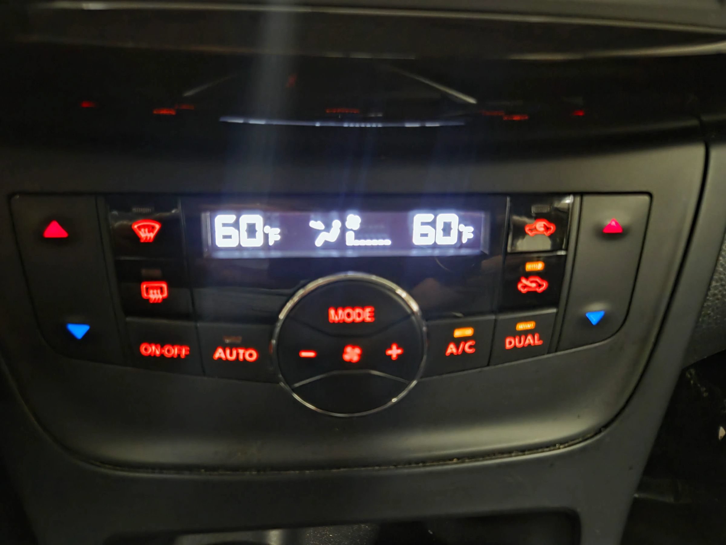 Used 2019 Nissan Sentra SV FWD image 24