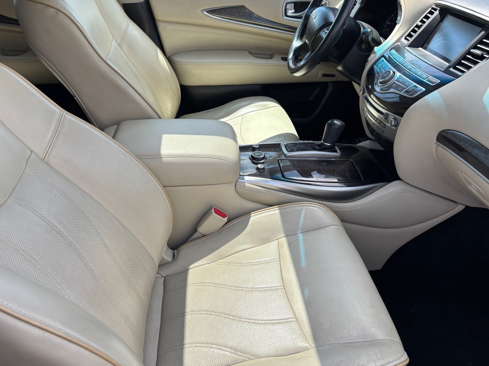 Used 2015 INFINITI QX60 FWD w/ Premium Package image 33
