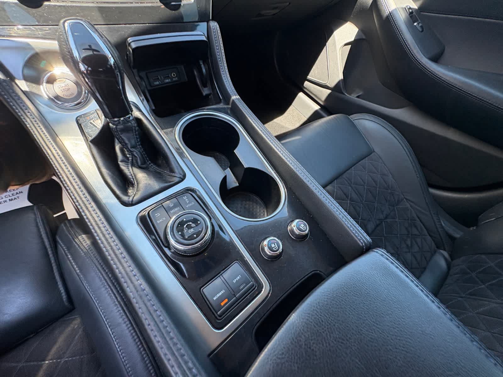 Used 2017 Nissan Maxima SR w/ Midnight Edition FWD image 30