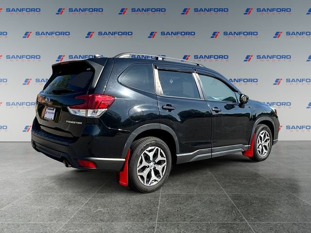 Used 2020 Subaru Forester Premium image 5