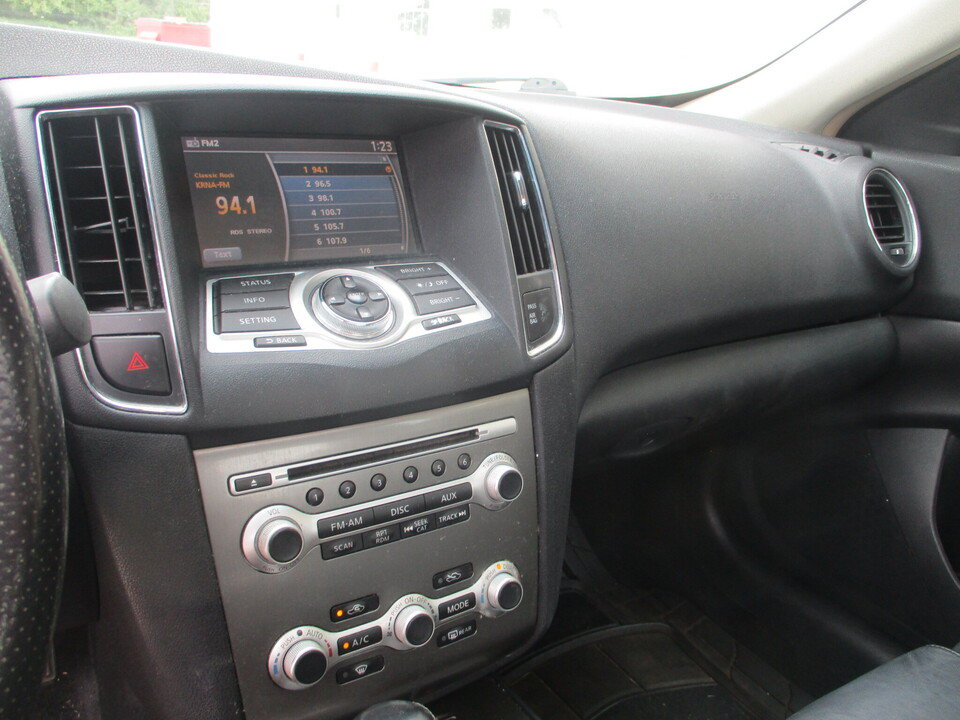 Used 2014 Nissan Maxima 3.5 SV w/ Sport Package FWD image 43