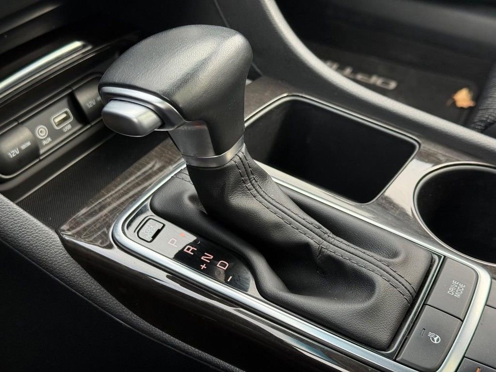 Used 2017 Kia Optima EX w/ Premium Package image 22