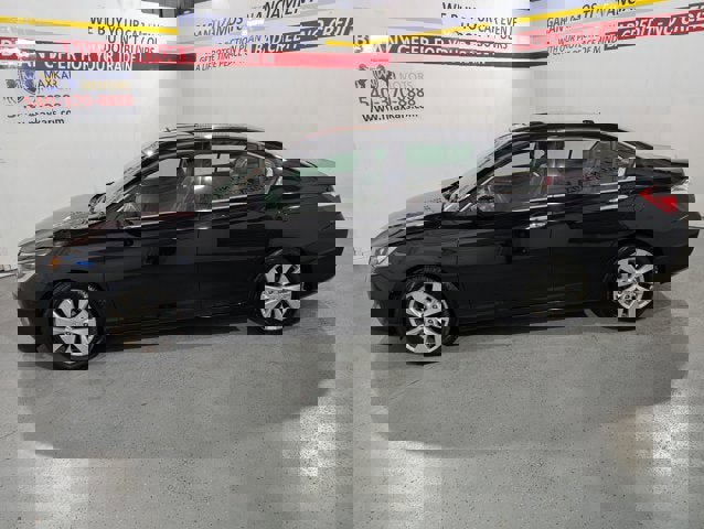 Used 2015 Honda Accord EX-L image 4