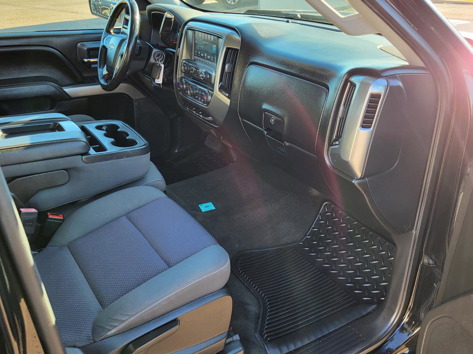 Used 2018 Chevrolet Silverado 1500 LT w/ All Star Edition image 9