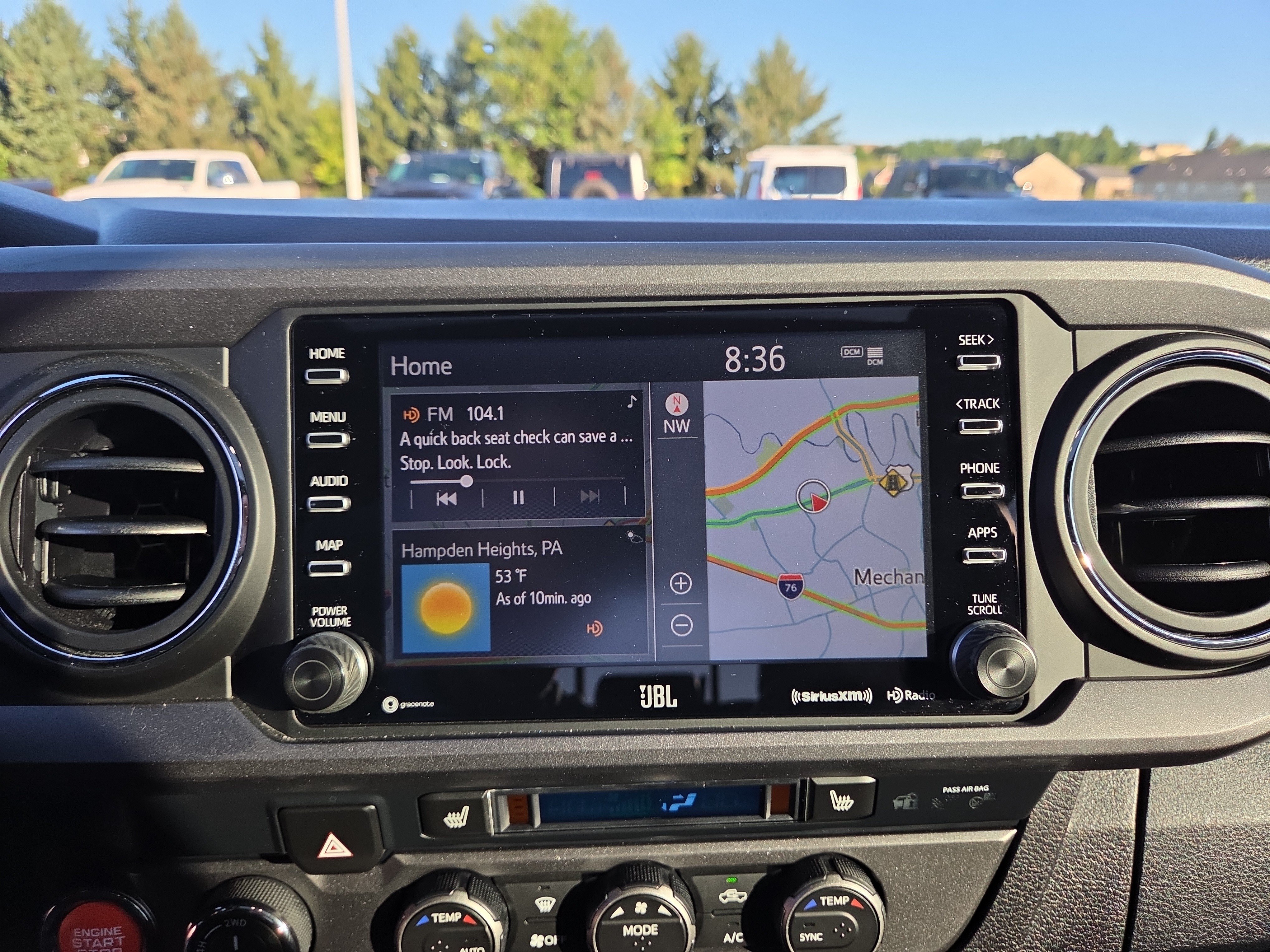 Used 2021 Toyota Tacoma TRD Off-Road w/ TRD Premium Off Road Package AWD/4WD image 7